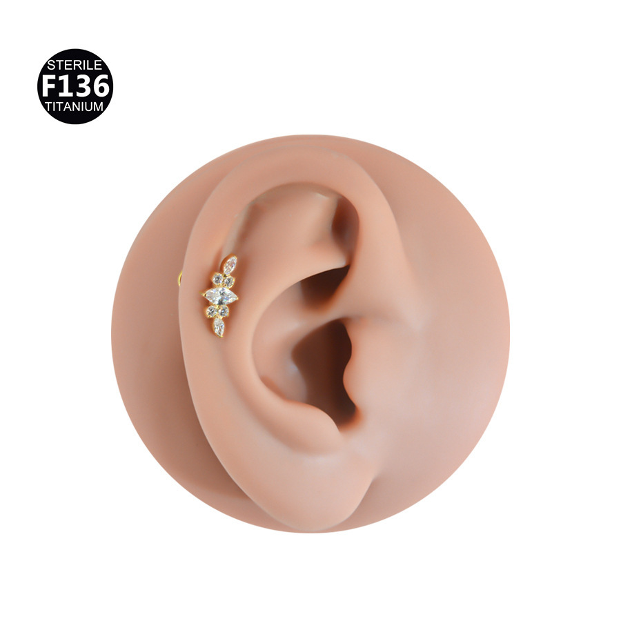 Long F136 Titanium Ear Lip Nose Studs Body Piercing Jewelry Petal Design Inner Tooth Flower Shaped Fashion Accessories