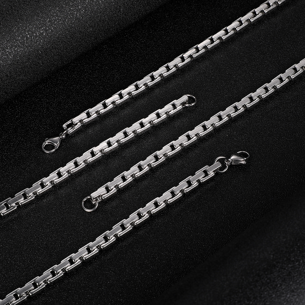 304 Stainless Steel Men's Accessories Four-Sided Embossed Square Tooth Pattern Spliced Tassel Necklace Simple Design Vintage Men's Trend