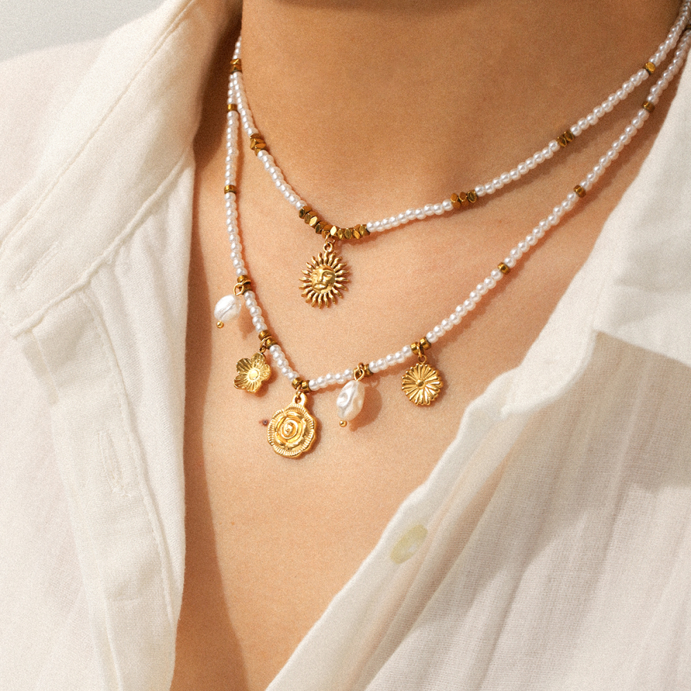 Jewelry Pearl Chain 304 Stainless Steel Sunflower Pendant Necklace For Women High-End Accessories Fashionable Necklace Vacuum Electroplated 18K Gold Plated INS Style Elegant Beaded Lobster Clasp