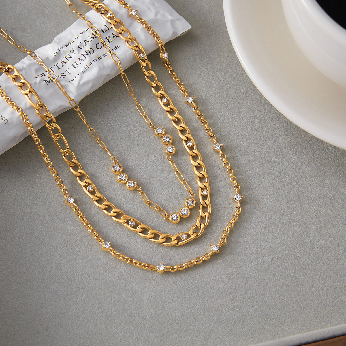 Women's Classic 18K Gold Stainless Steel Zircon Round White Zircon Cross Chain Necklace 41+5CM Jewelry Accessories