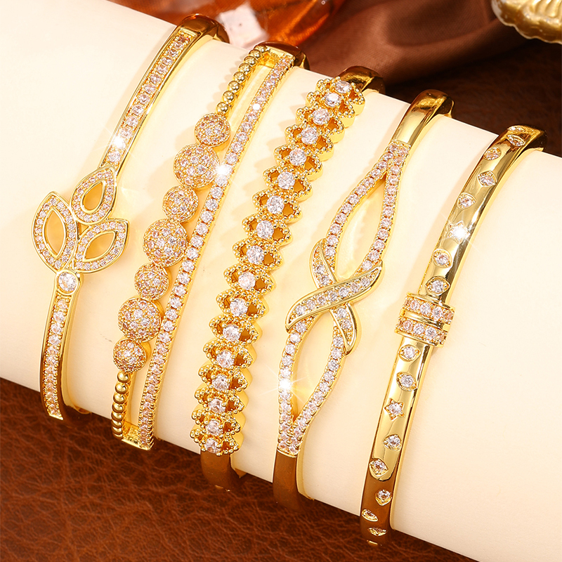 5pcs - Diversified Design Inlaid Bracelet Combination! The Infinite Symbols, Leaf Shapes, And Other Elements Are Eye-catching, With Exquisite Craftsmanship And Rich Styles, Showcasing Fashionable Ingenuity And Personalized Dressing Charm