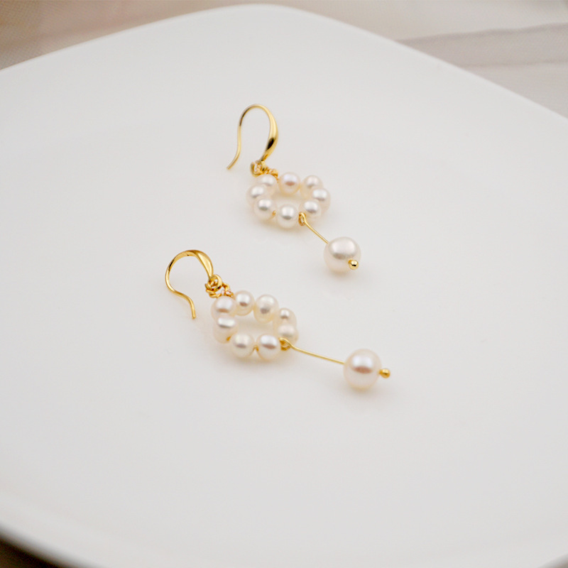 Hand-woven Mini Pearl Balloon Earrings Vintage Atmosphere Pearl Hook Earrings Women's Alloy Ear Studs Metal Jewelry Accessories