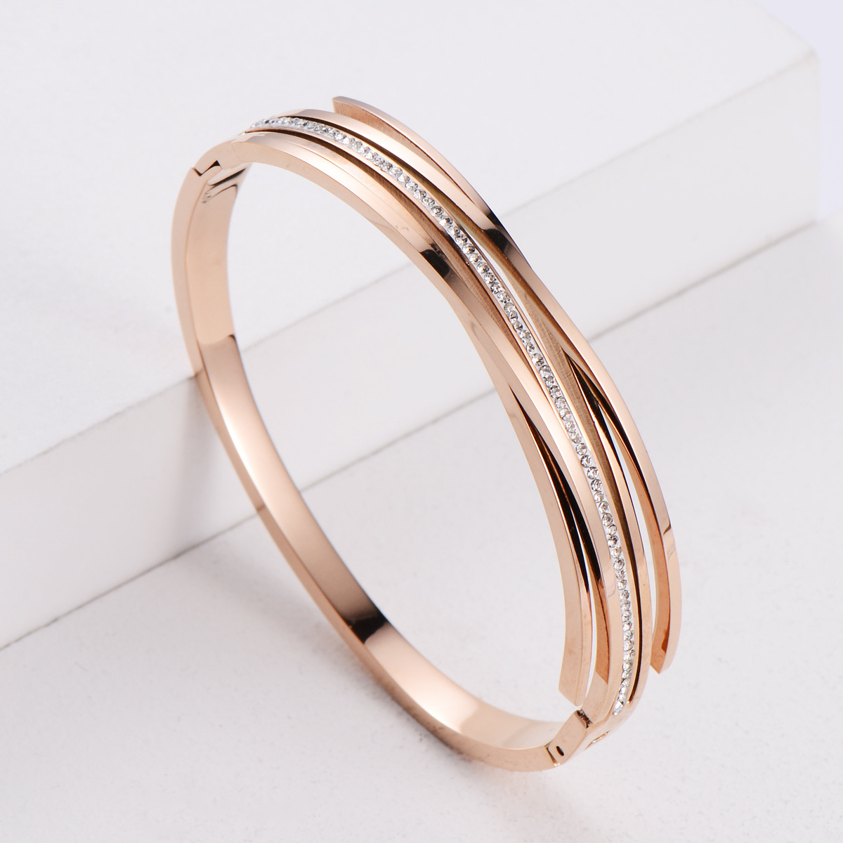 PVD Coated 18K Gold Plated Stainless Steel Waterproof Non Tarnish