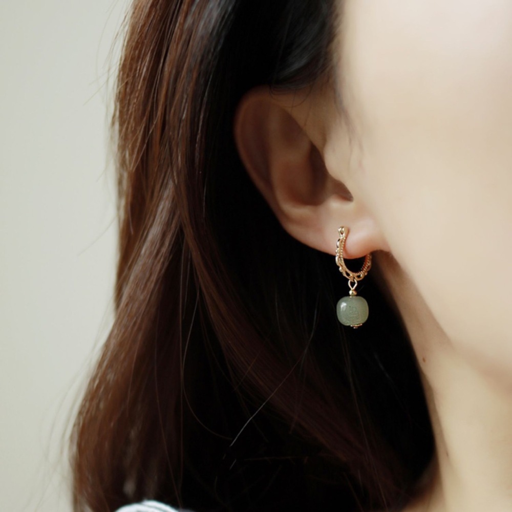 French Retro Turquoise Earrings For Women Soft Lace Flower Ear Clips Palace Ethnic Style Ear Accessories