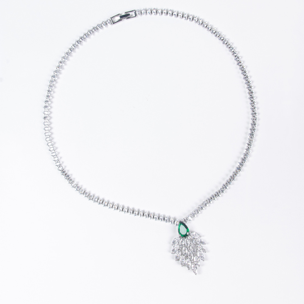 Elegant Wedding Jewelry Set Diamond Embedded Earrings Necklace  Style Dinner High-End Feelings Fashionable Accessories