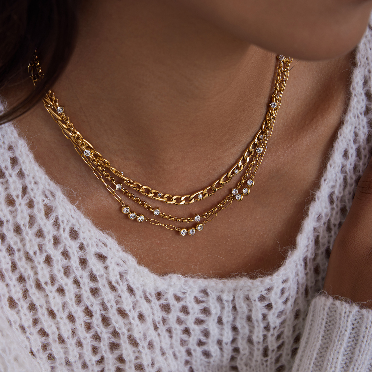 Women's Classic 18K Gold Stainless Steel Zircon Round White Zircon Cross Chain Necklace 41+5CM Jewelry Accessories
