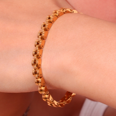 6mm Thin Strap Chain Bracelet 18cm-Gold