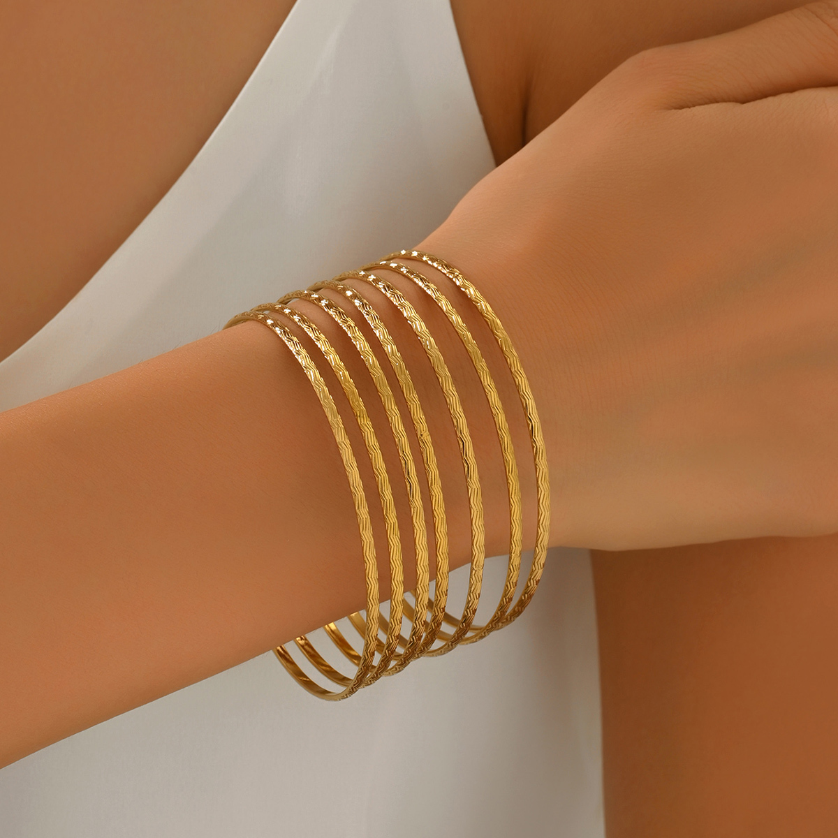 7-Piece Set Elegant Versatile Stainless Steel Wave Texture 68mm Bracelets Women's Festive Daily Commuting Jewelry Accessories