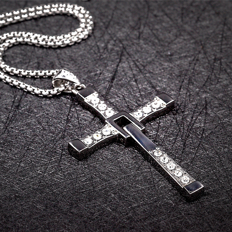 PVD Coated Real Gold Plated 18K Gold Cross 304 Stainless Steel Fashion Waterproof Non Tarnish 304 Stainless Steel
