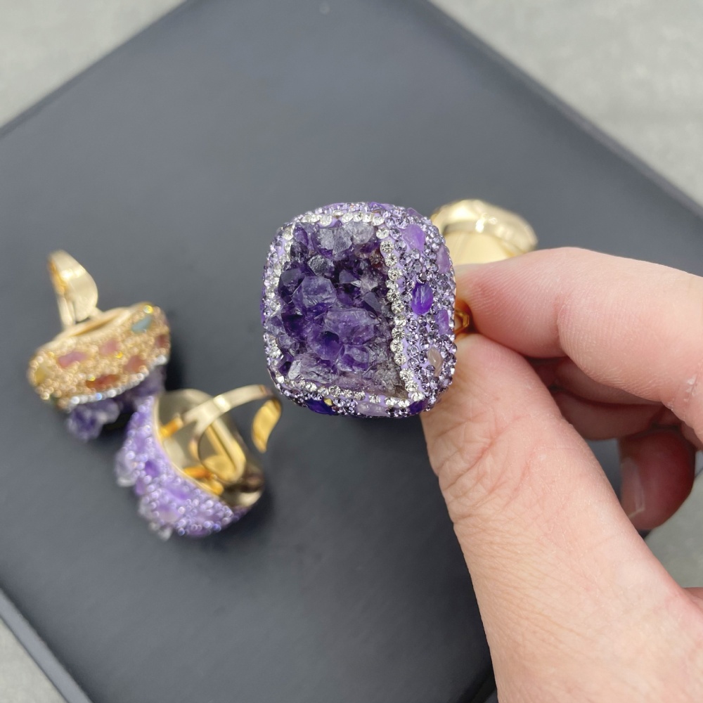 Natural Original Mine Crystal Tooth Gem Ring Uruguay Purple Quartz Finger Ring  Personality Accessories