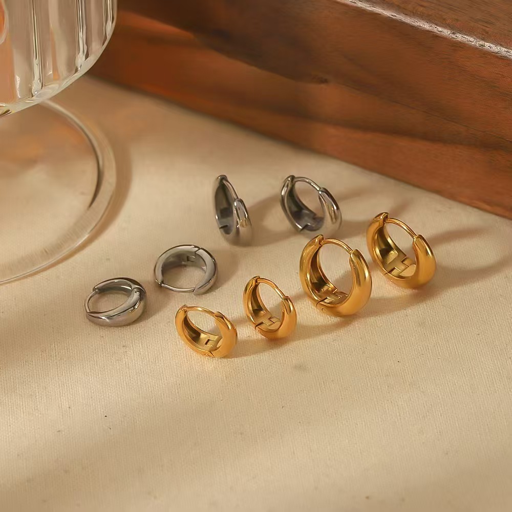 Fashionable Minimalist Earrings Personality Design Luxury Style Geometric Pattern Copper Material Women's Jewelry Accessories