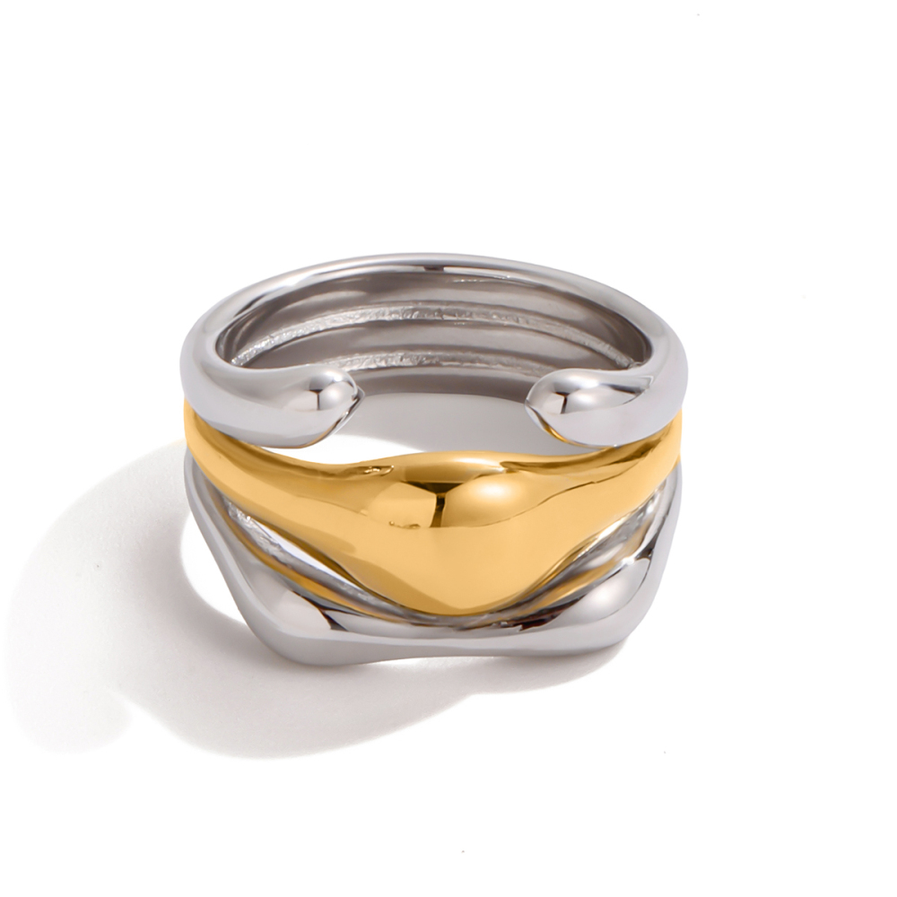 Classic Style Ladies Ring Irregular Stainless Steel Gold And Silver Gradient Smooth Surface Size 7 For Travel All Seasons