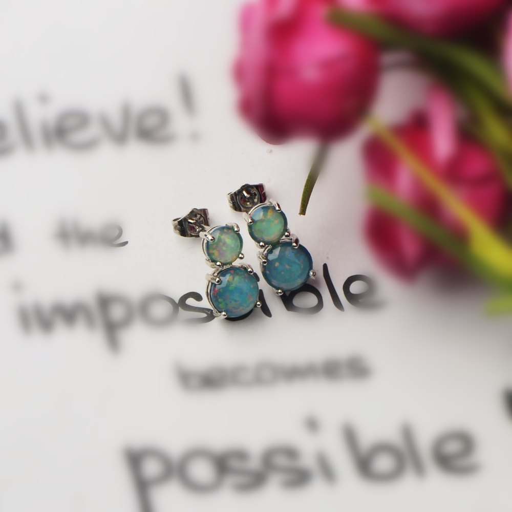 Cute Girl's Blue Opal Round Earrings Bohemian Style Flower Print Copper Jewelry Simple Craftsmanship Elegant Fashion Accessories