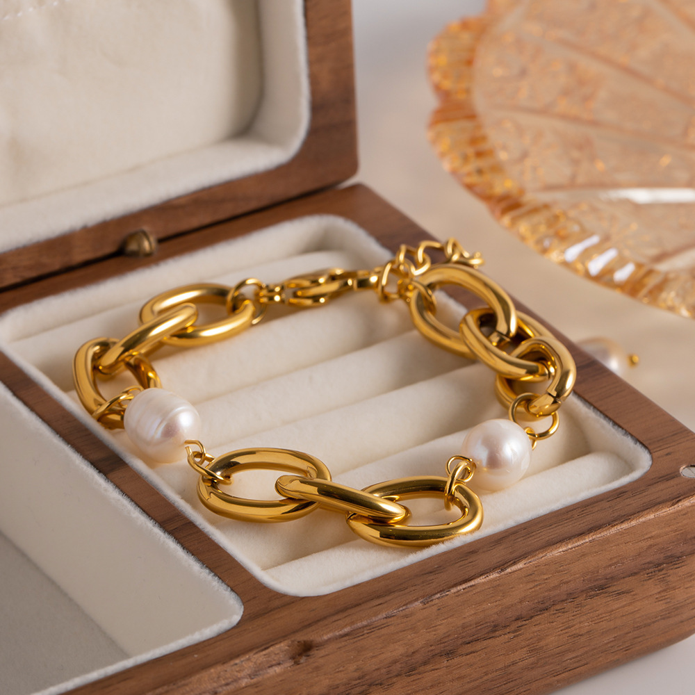 Electroplated (Including Color Retention Layer) Gold-Plated Geometric Pattern 304 Stainless Steel Pearl Bracelet Non-Fading European And American Style High-End Sensual Ins Style Jewelry Accessories