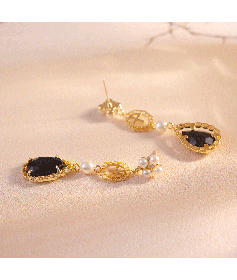 Dream Dance Retro Hong Kong Style Long Pearl Design Earrings National Trend Court Elegant Women's Fashion Jewelry Accessories