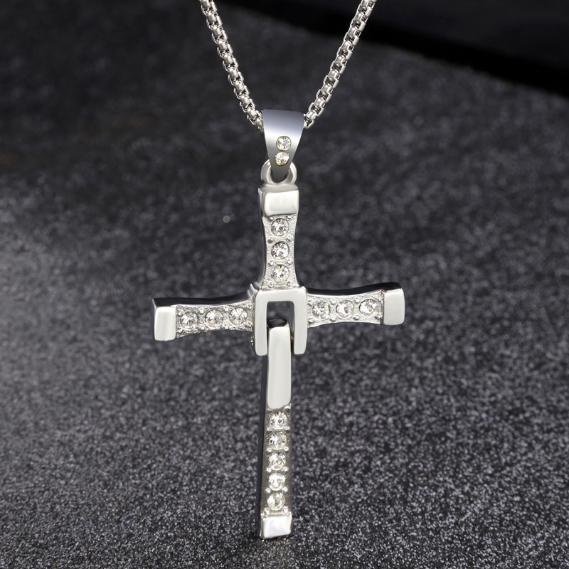 PVD Coated Real Gold Plated 18K Gold Cross 304 Stainless Steel Fashion Waterproof Non Tarnish 304 Stainless Steel