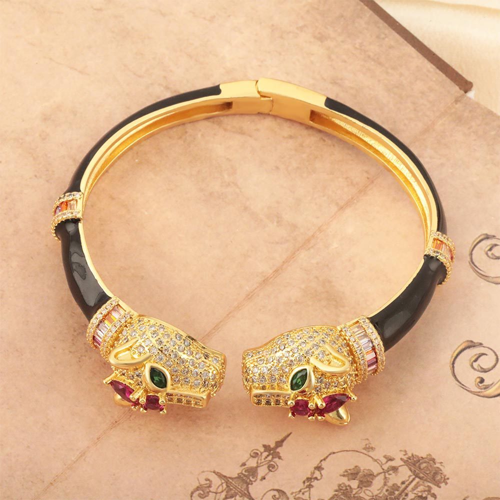 Wholesale Jewelry Vintage Style Classic Style Jaguar Copper Plating Bangle