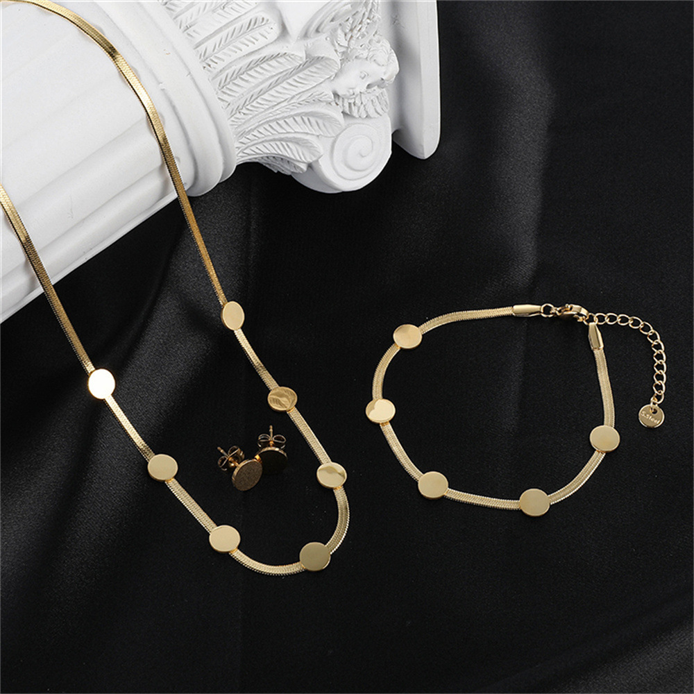 Fashionable Stainless Steel Gold Plated 18K Women's Necklace Bracelet Earring Set Three-Piece Jewelry Accessories Geometric Pattern