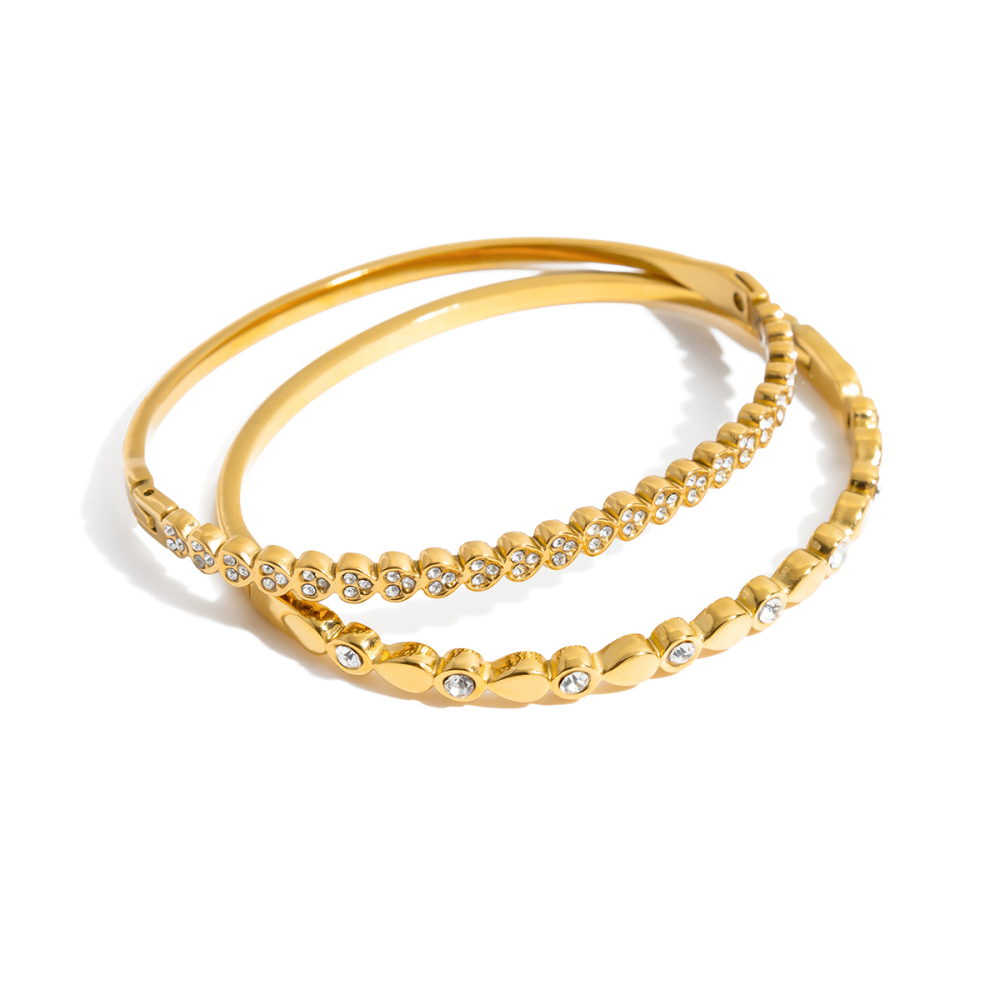 Ladies Classic Style 18K Gold Stainless Steel Bracelet With Round White Diamond Waterdrop Design Vacuum Plated Real Gold