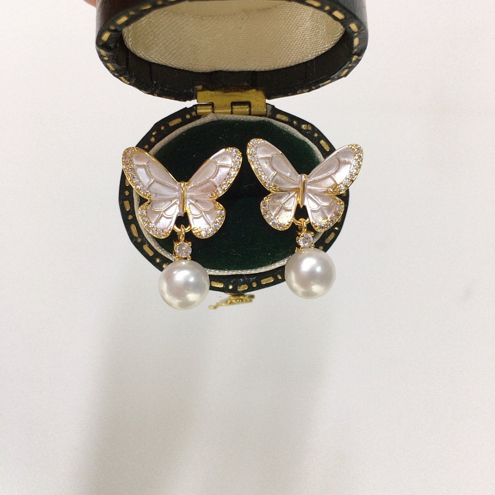 High Quality Natural Freshwater Pearl Earrings Women's Baked Paint Engraved Zircon Butterfly Elegant Jewelry Accessories