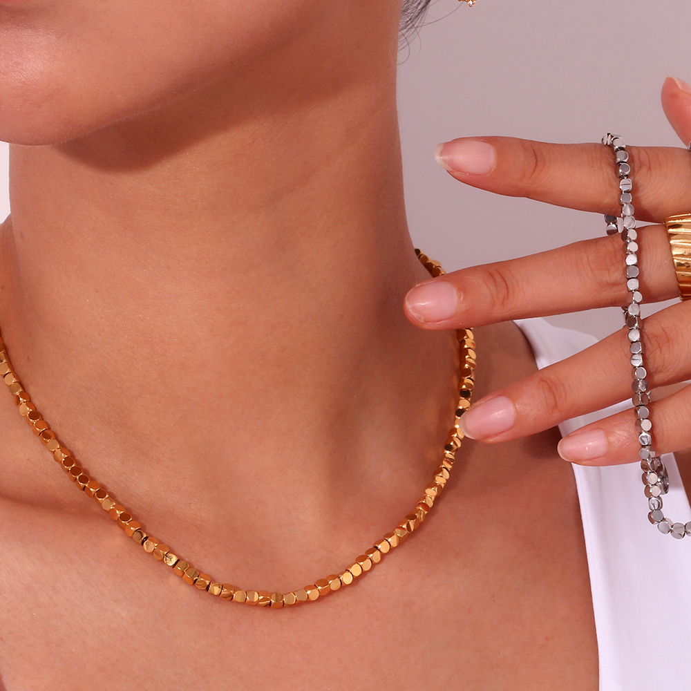 304 Stainless Steel Solid Color PVD Coated Stone-Free 18K Real Gold Plated Basic Simple Style Classic Style Waterproof Non Tarnish Plating Necklace