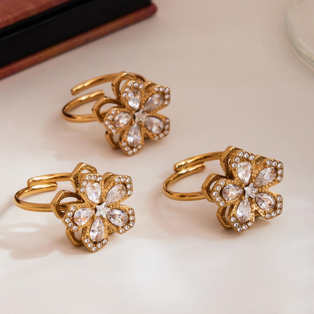 Lucky Flower Zircon 360 Degree Rotating Earrings Ring Necklace Set 18K Gold Plated Jewelry Accessories Elegant Luxury Romantic