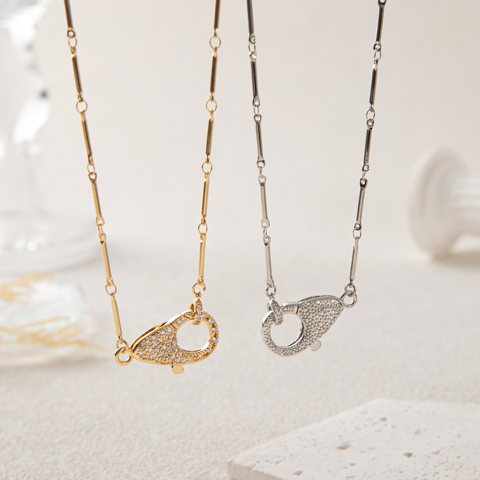 14K Gold Plated Lobster Clasp Necklace With Diamond Star Design Color Retention Luxury Lightweight Jewelry For Women