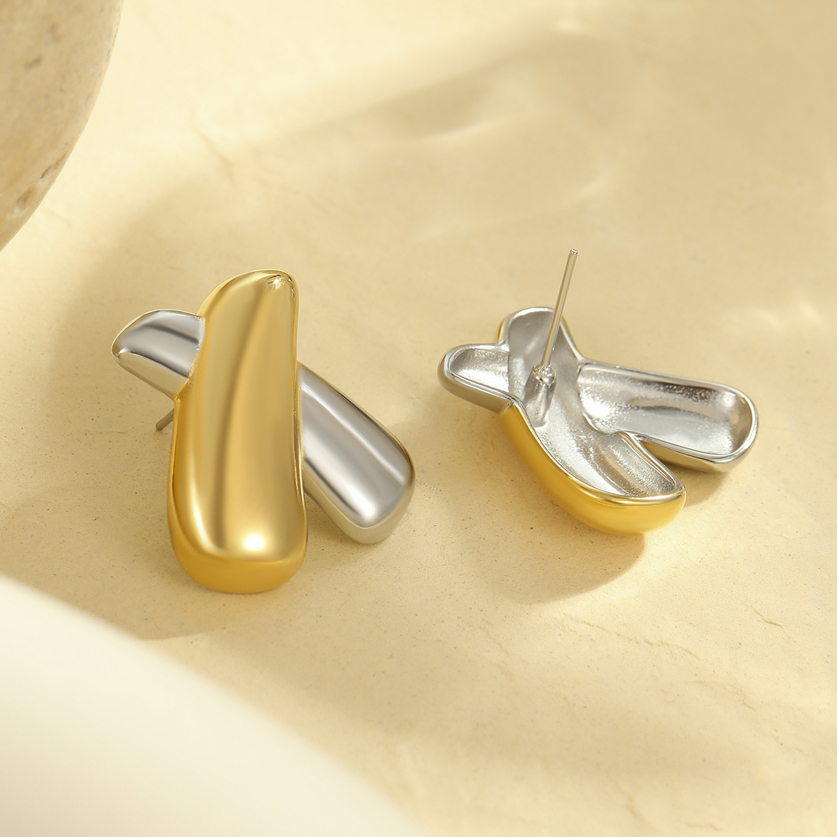 PVD Coated Real Gold Plated Color Block 304 Stainless Steel Classic Style Waterproof Non Tarnish Ear Studs