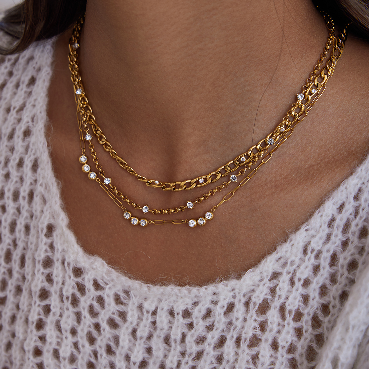 Women's Classic 18K Gold Stainless Steel Zircon Round White Zircon Cross Chain Necklace 41+5CM Jewelry Accessories