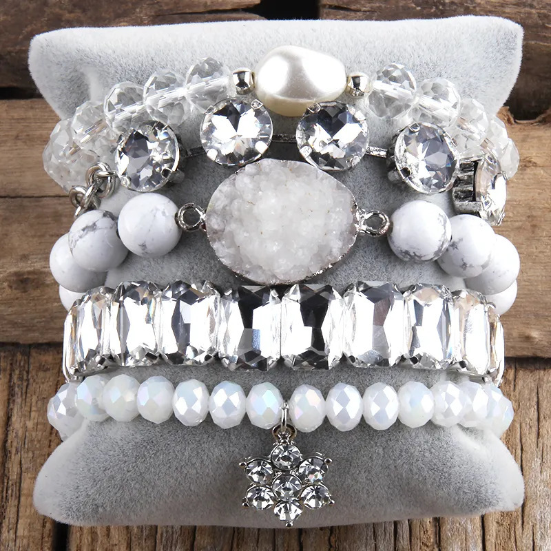 Bohemian Style Elastic Natural Semi-Precious Stone Turquoise Glass Stackable Bracelet Women's Fashion Jewelry Accessories