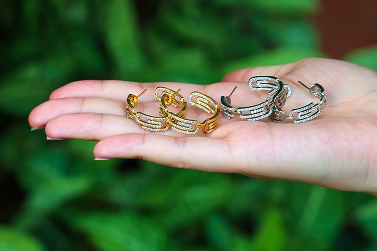 Wholesale Jewelry Zircon Paper Clip Hollow Copper Earrings Nihaojewelry