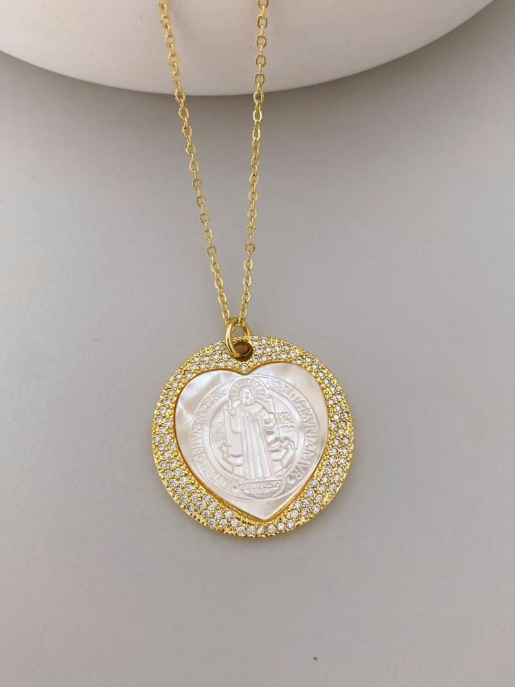 New Zircon White Mother-of-Pearl Guadalupe Pendant Women's European Style Jewelry Accessories Geometric Pattern Electroplated