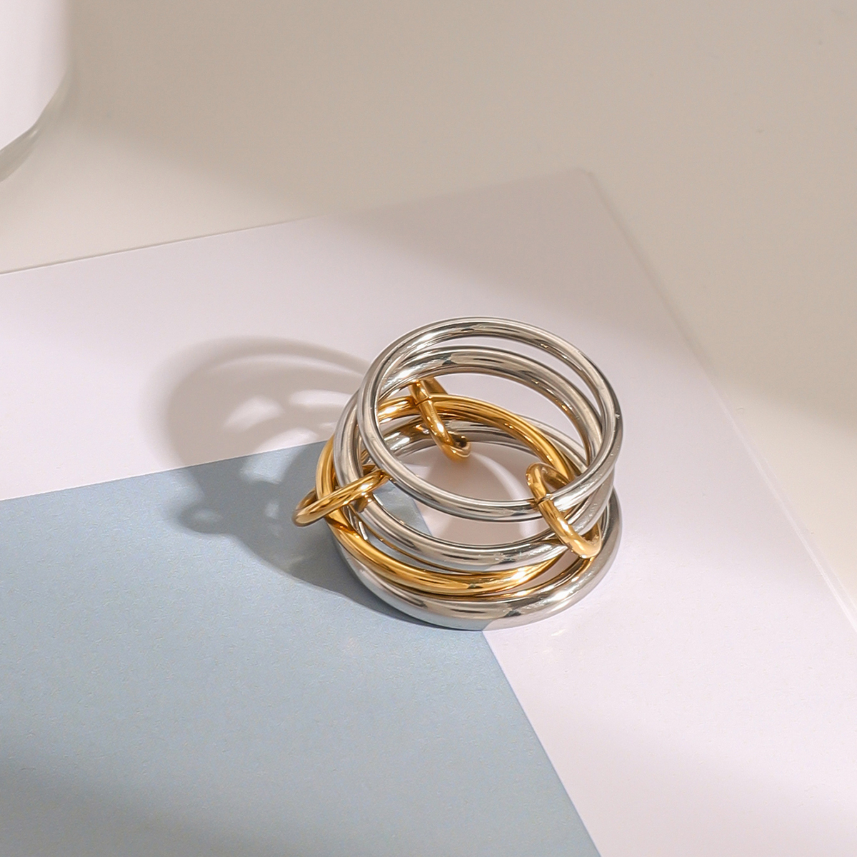 304 Stainless Steel Round PVD Coated 18K Real Gold Plated Classic Style Mixed Metal Rings