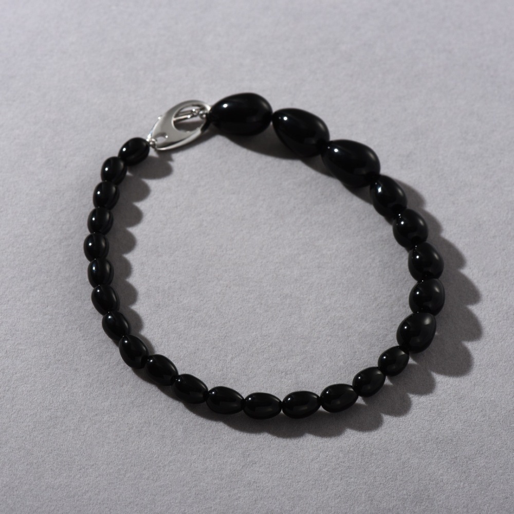 Zhu Yue'er Gradient Oval Black Onyx Beaded OT Clasp Sweater Chain Necklace Women's Jewelry Accessories Pendant Material