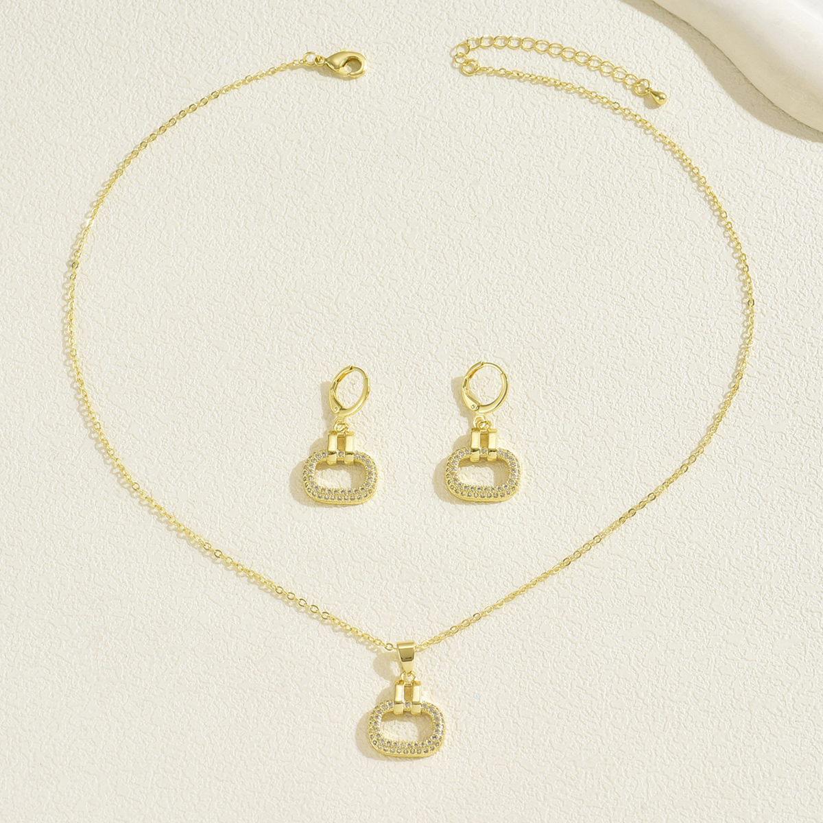 Elegant Geometric Synthetic Zirconia Necklace And Earring Set For Women Perfect For Daily Wear Parties And Dates