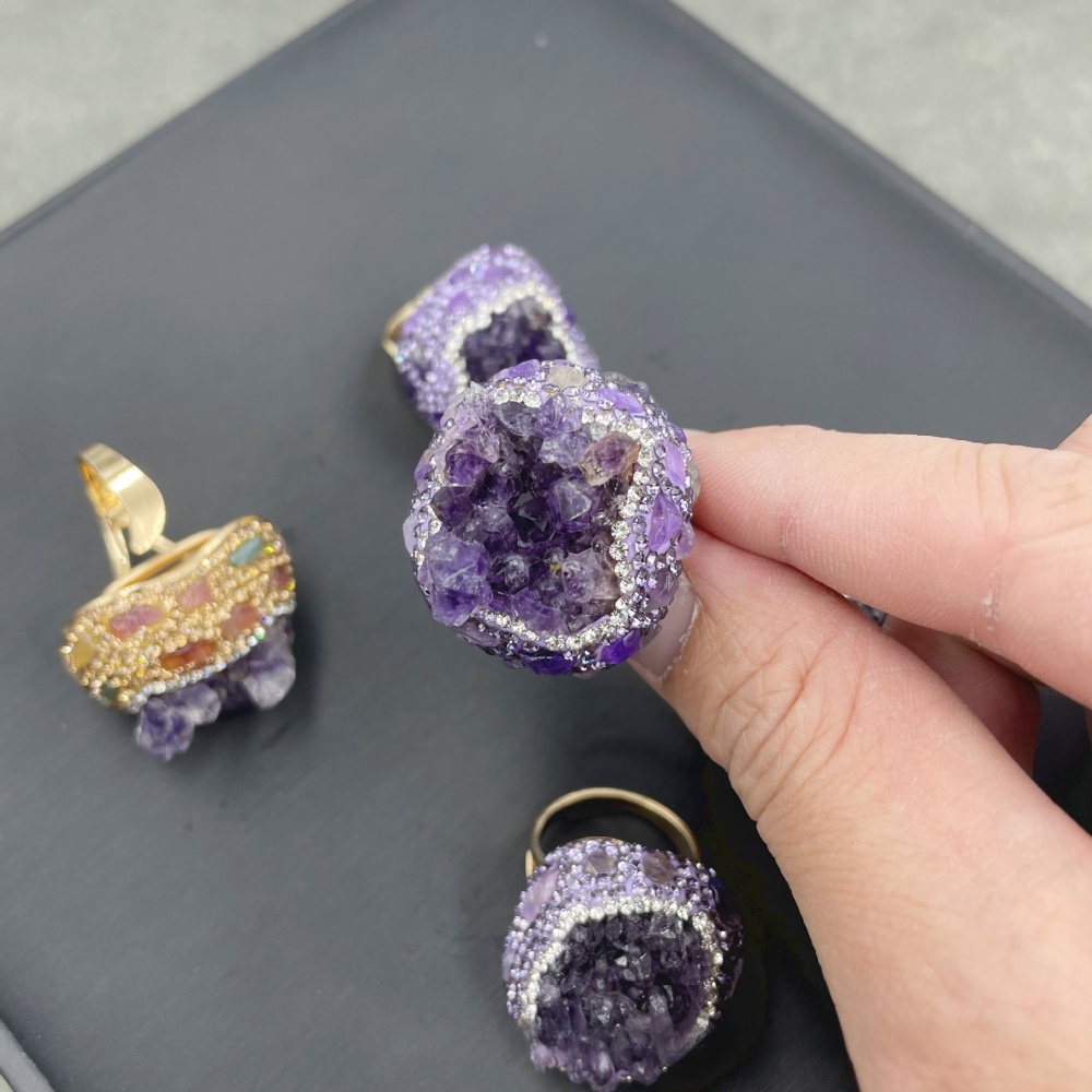 Natural Original Mine Crystal Tooth Gem Ring Uruguay Purple Quartz Finger Ring  Personality Accessories