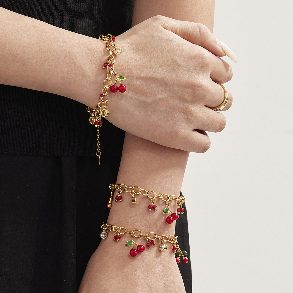 Stainless Steel Cherry Red Pearl Zirconia 18K Gold Plated Bracelet Necklace Set Versatile Personality Jewelry Accessories