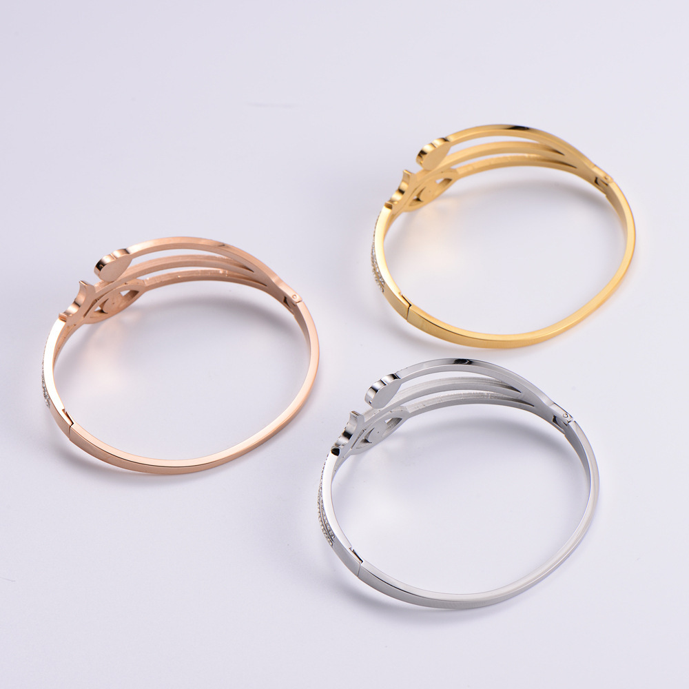 Simple Style Crown Stainless Steel 18K Gold Plated Rose Gold Plated Artificial Rhinestones In Bulk