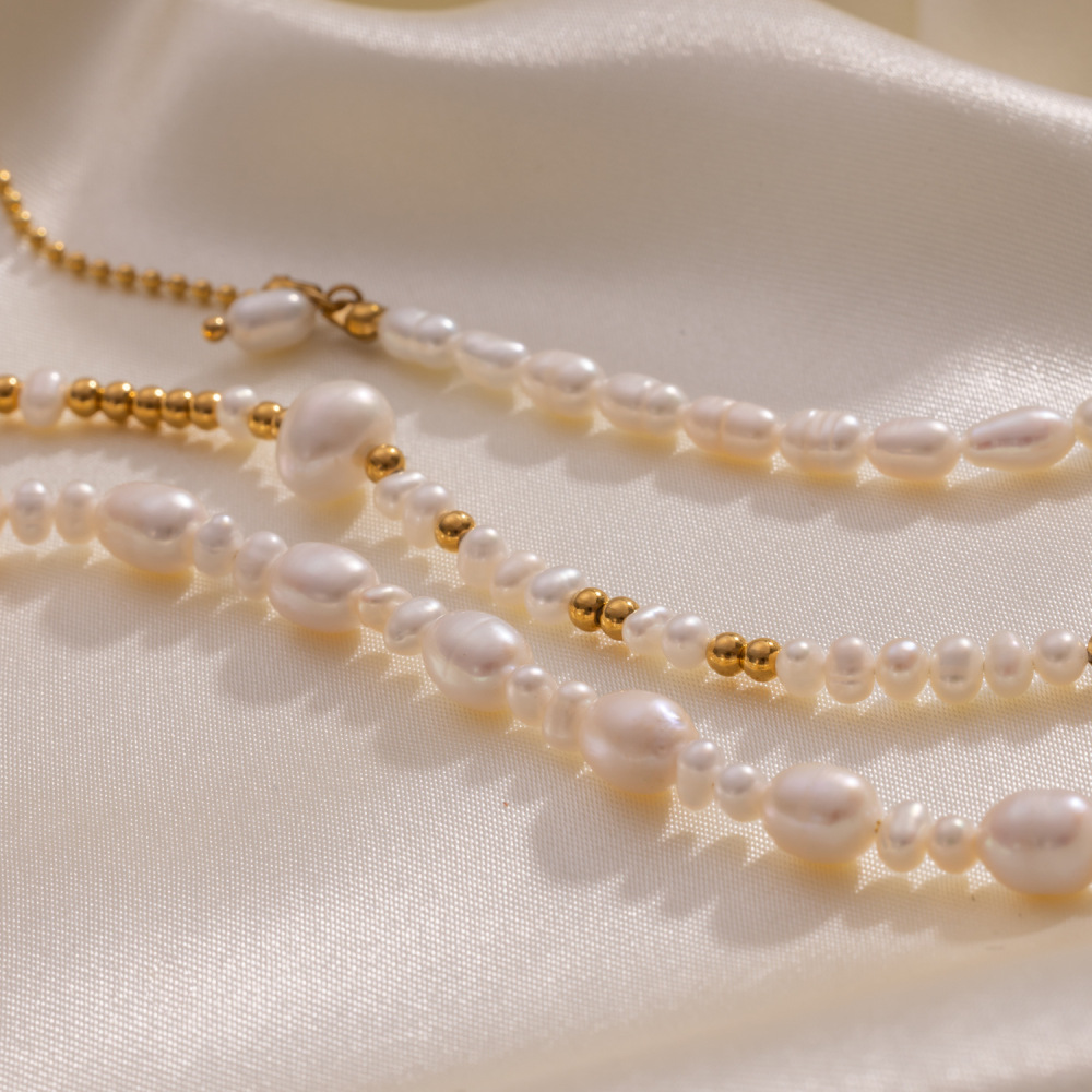 Fashionable Commuter INS European Women's 18K Gold Stainless Steel Natural Freshwater Pearl Bracelet Hand Jewelry Accessories