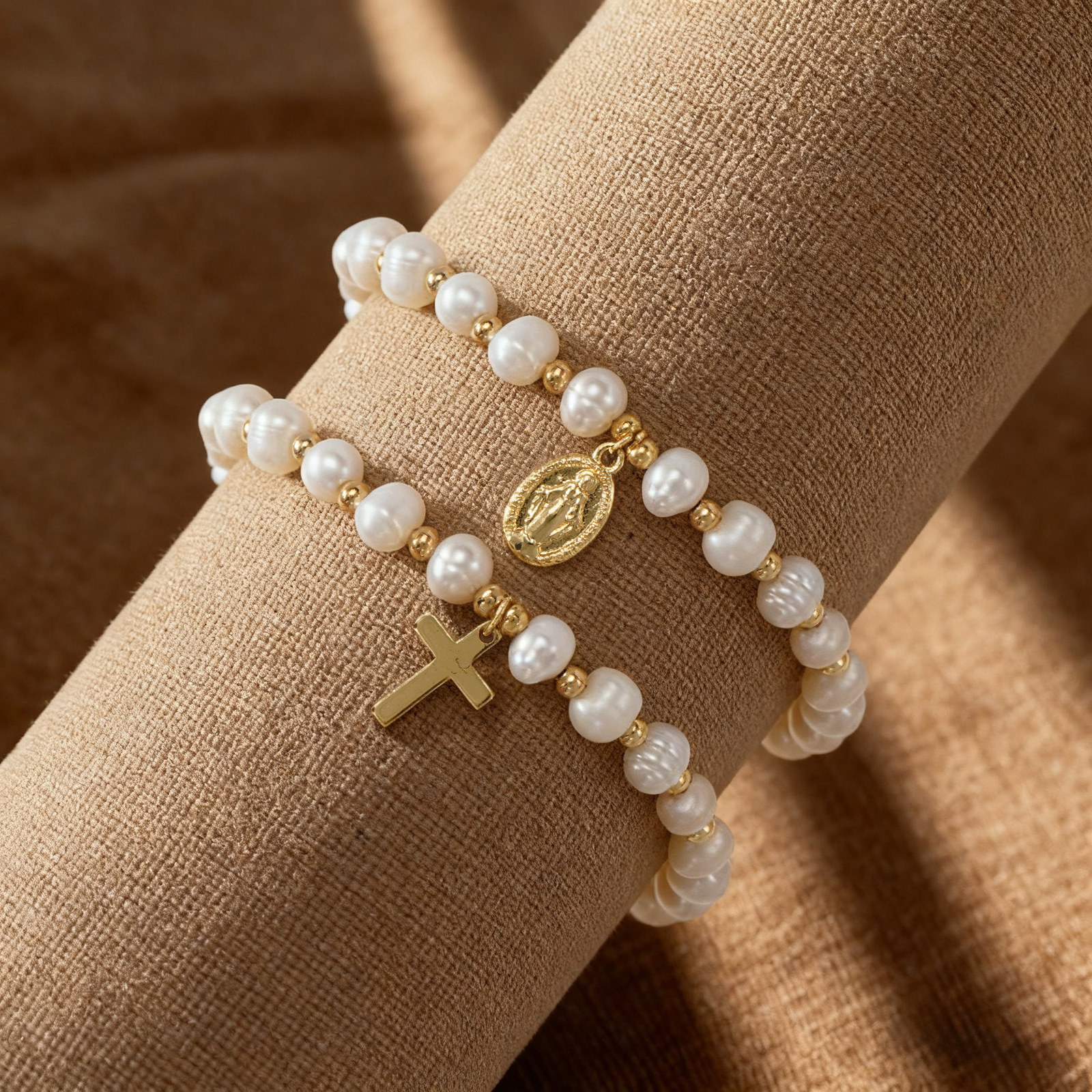 Elegant Pearl Metal Bracelet Fashion Women's Business Gift Cross Ring Bracelet Fashion Chain Accessory Suitable For Parties And Travel