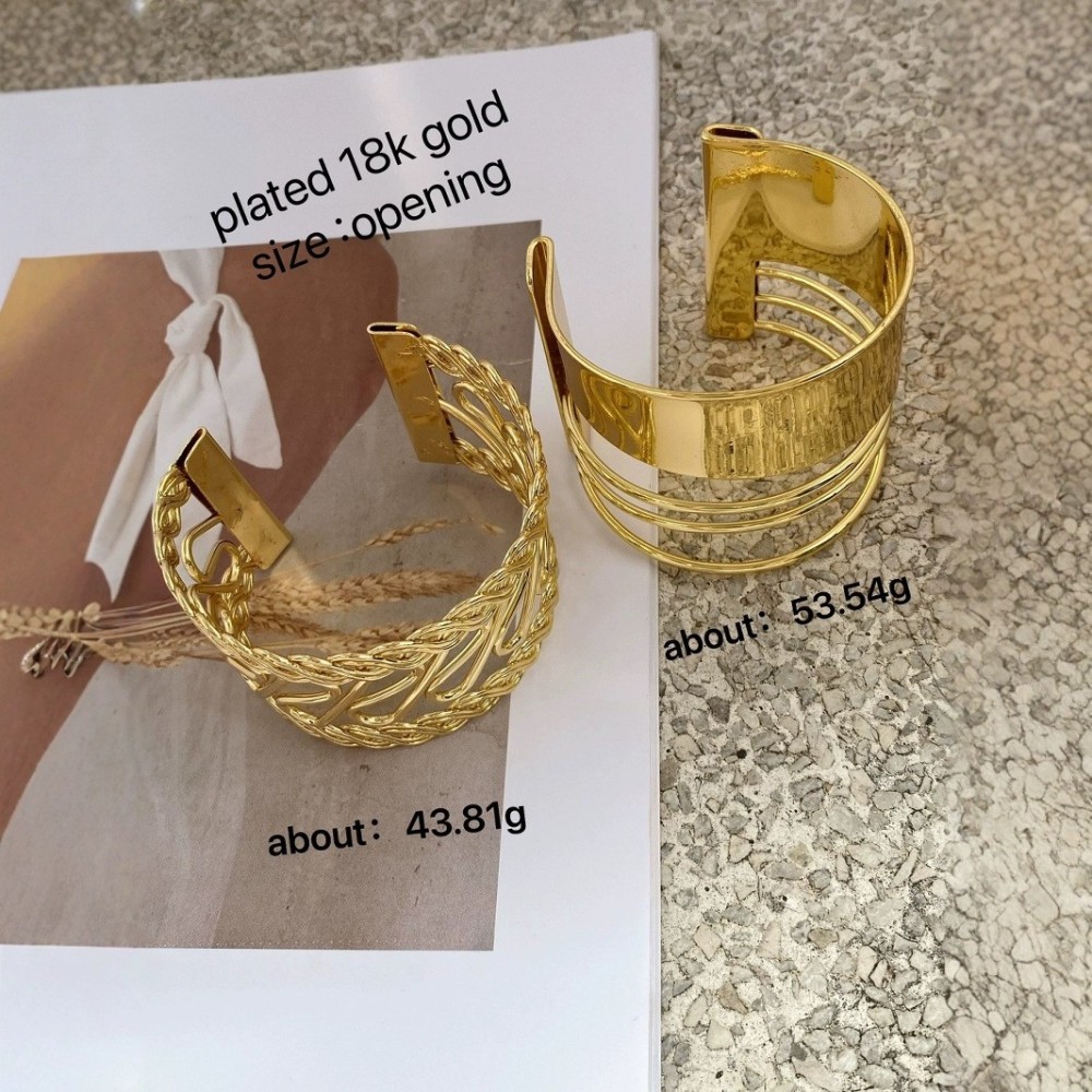 Elegant Multi-Layer Wrap Open Hand Bracelet Simple Line Personality Fashion Jewelry Accessories Geometric Pattern Metal Earings