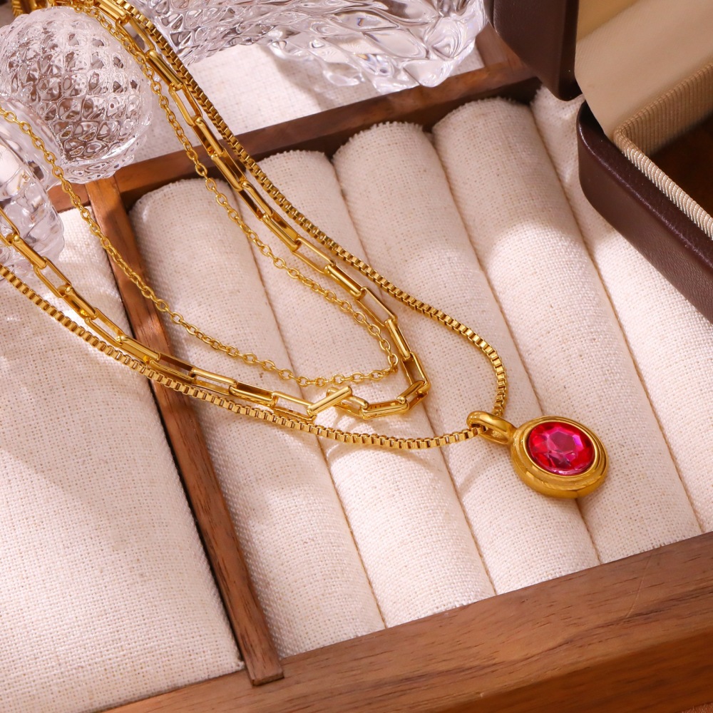 Titanium Steel Round Pendant Necklace Ladies Layered Design Clavicle Chain Jewelry Accessories