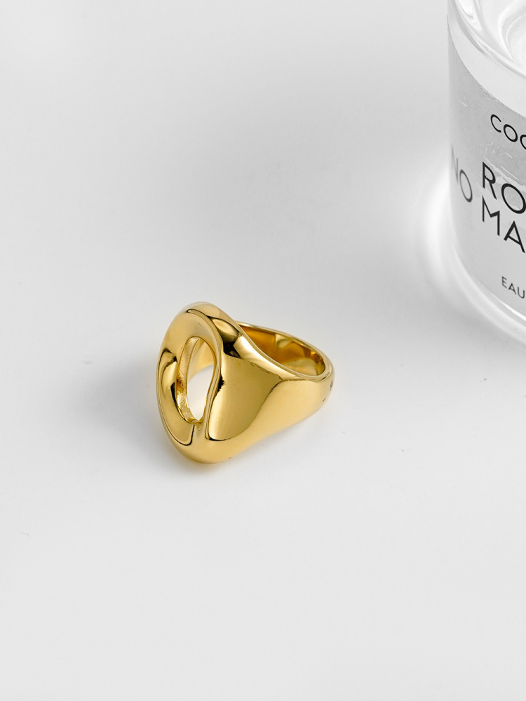 18K Gold Plated Titanium Steel Geometric Hollow Out Fashion Rings Smooth Surface Elegant Women's Jewelry Accessories