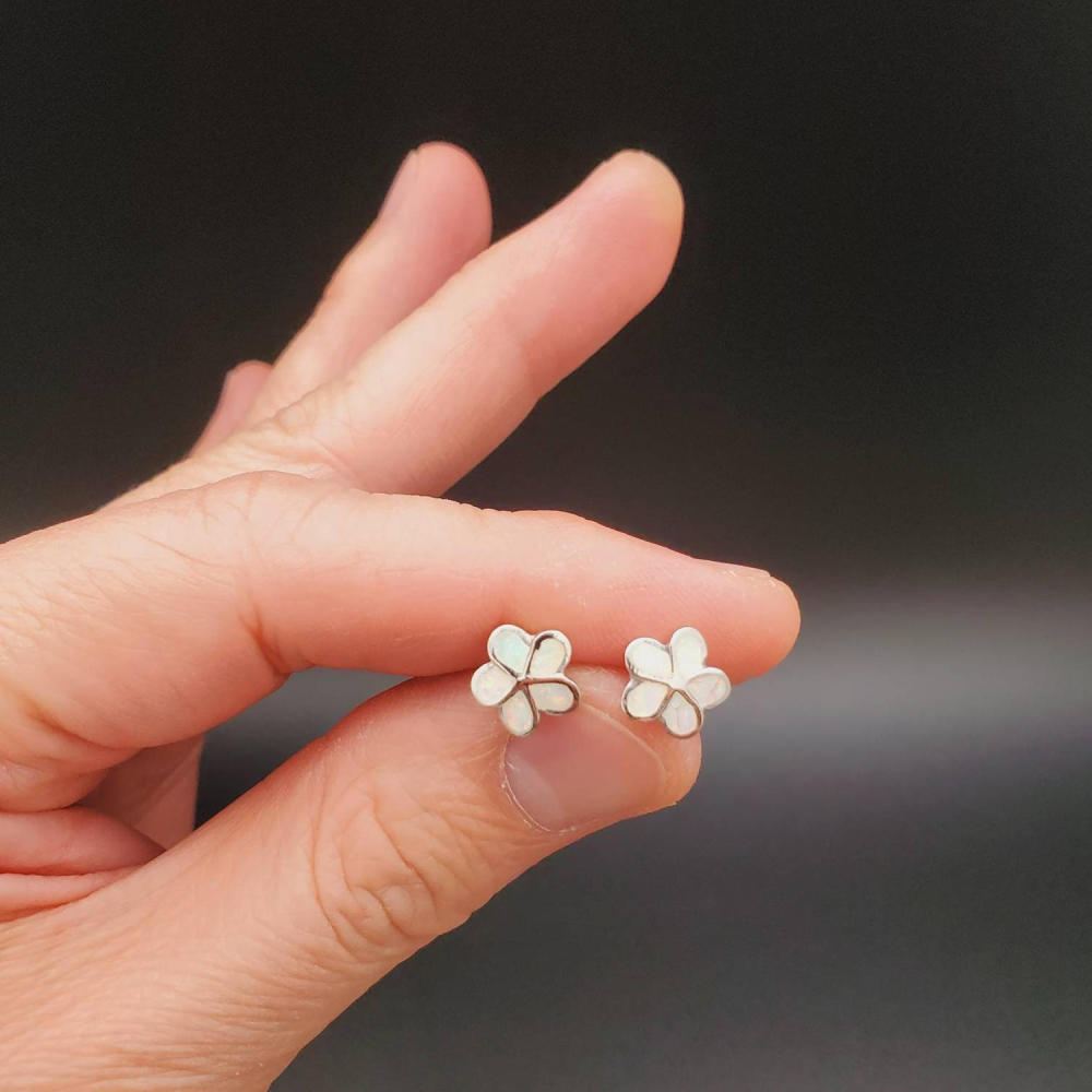 Boho Style Floral Opal Earrings Cute Girl's Flower Stud Earrings Simple Design Copper Material Jewelry Accessories