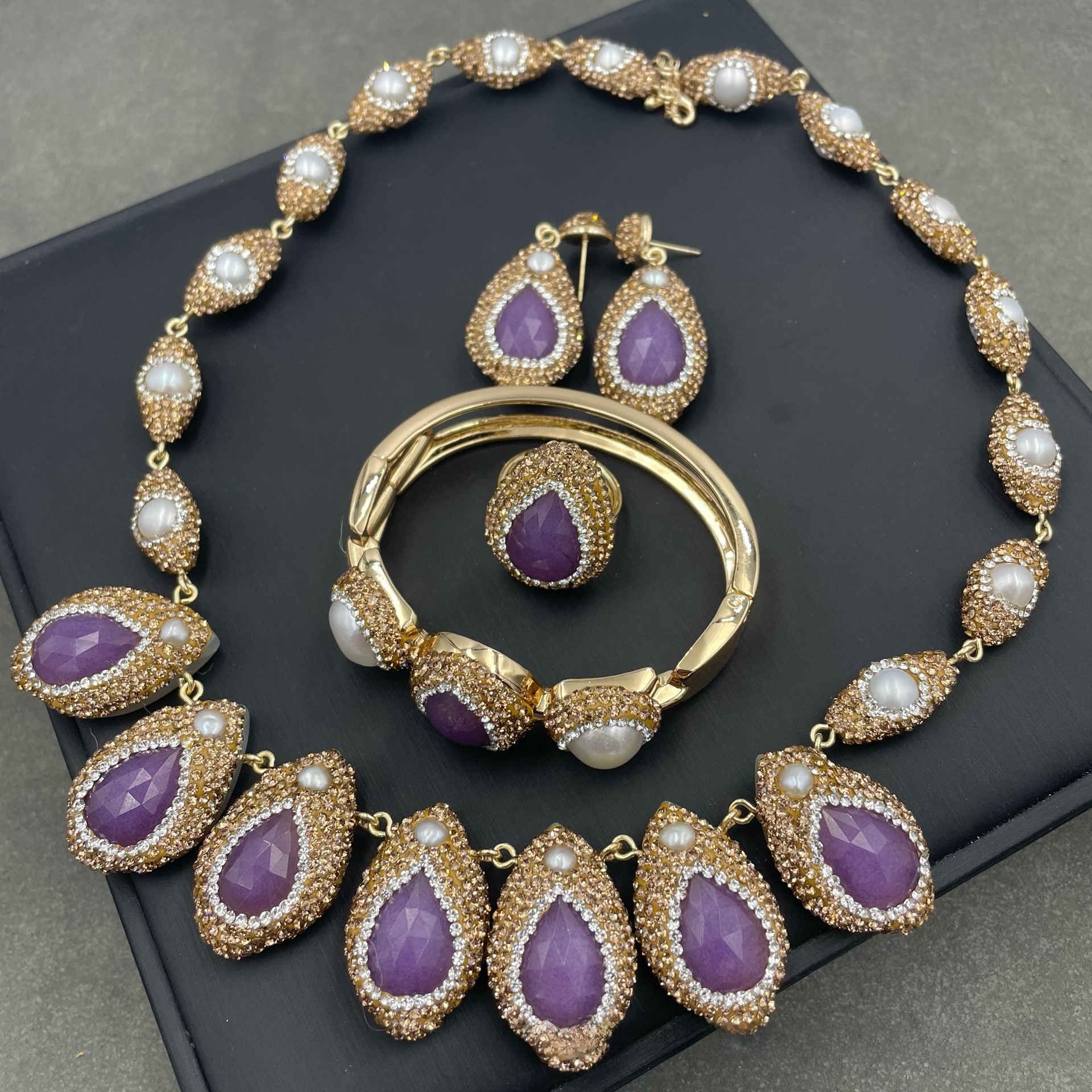 Baroque Shell Pearl Jewelry Set Luxury  Stylish Women's Earring Necklace Bracelet Diamond Plating Craft