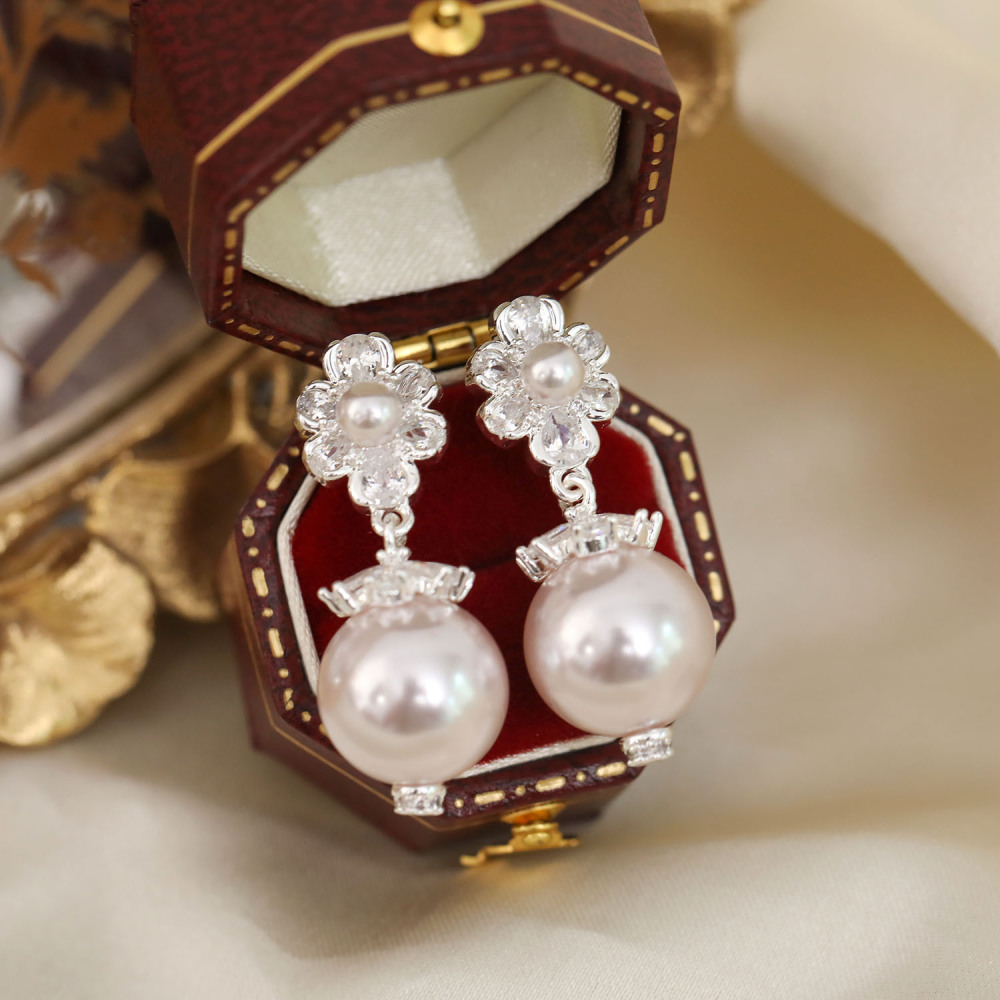 French Vintage Silver Lace Flower Pearl Earrings Elegant Personality High Grade Live Broadcast Best Selling Copper Geometric Pattern Bohemian Style Fashion OL Oval Shape Plated Women's Jewelry Accessories