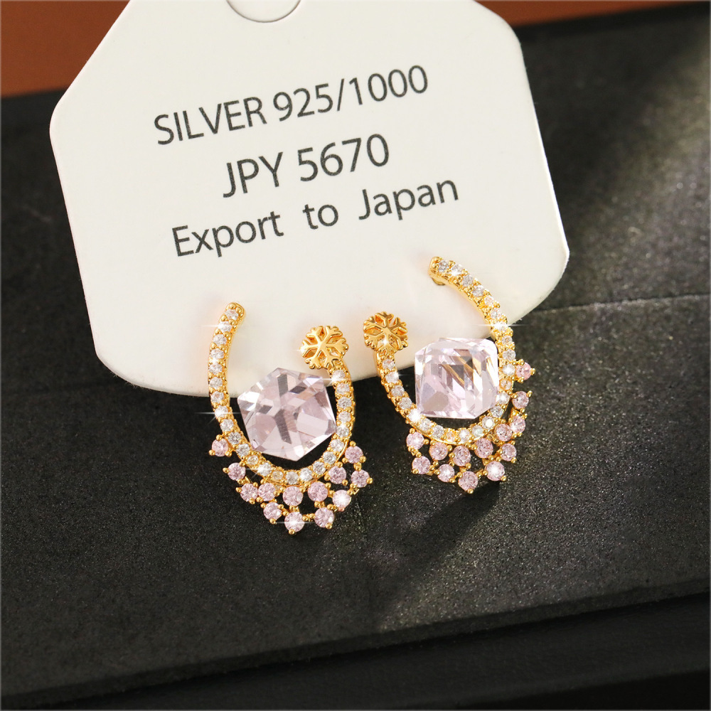 Elegant Pink Zircon Stud Earrings Fashionable Geometric Pattern Women's Jewelry Accessories Shiny Gentle Lady Ear Decor High-End Hoops