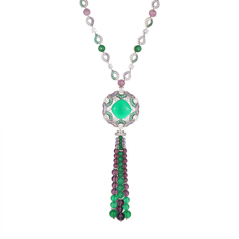 New Chinese Style Beaded Necklace 18K Gold Plated Emerald Tassel Luxury Sweater Chain Jewelry Simple Round Design Pendant