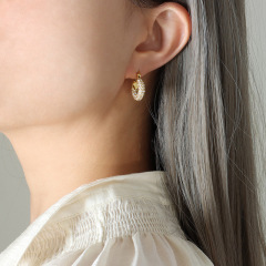 F157-Gold Earrings
