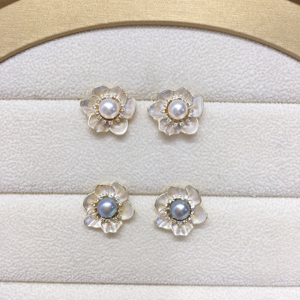 Natural Freshwater Pearl Earrings Women High-End Classic Baked Paint Camellia Pearl Studs Internet Famous Jewelry Accessories